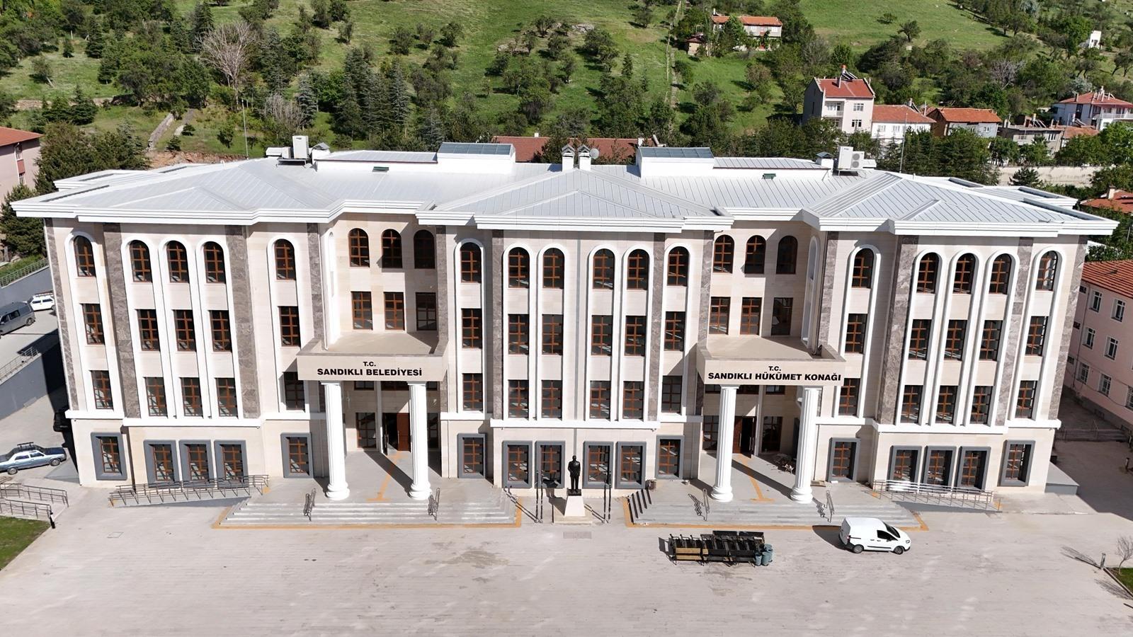 Afyonkarahisar Sandıklı İlçesi Hükümet Konağı ve Belediye Hizmet Binası Yapım İşi 4