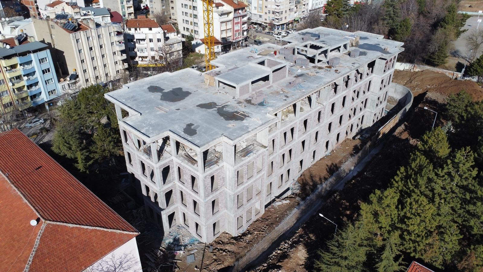 Afyonkarahisar Sandıklı İlçesi Hükümet Konağı ve Belediye Hizmet Binası Yapım İşi 7